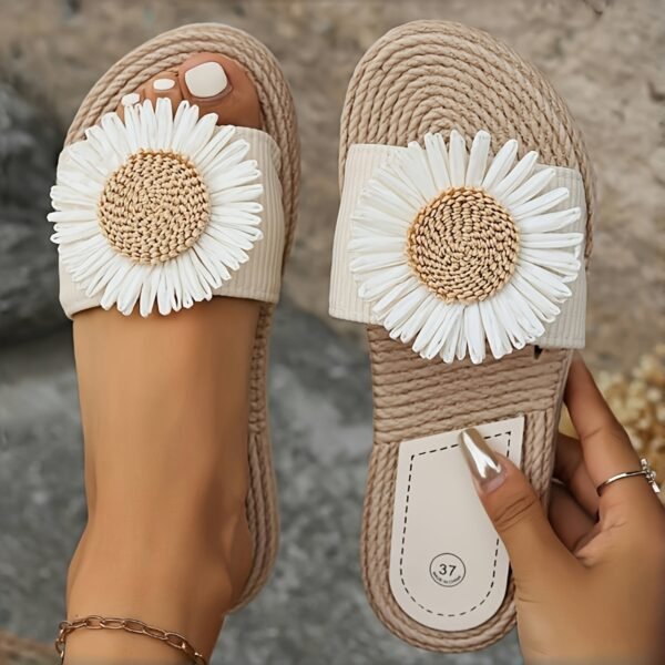 Bohemian Style Women's Summer Sandals Woven Straw Platform Daisy Slippers
